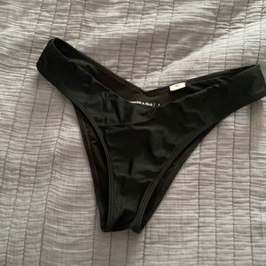 A&F black cheeky bottoms!